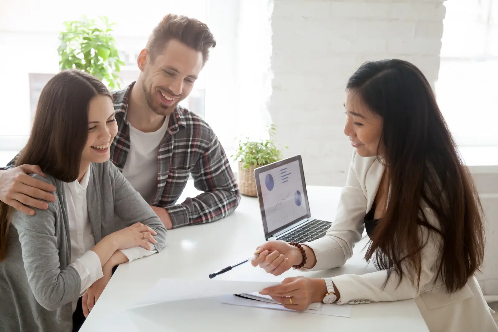 How Tenant Screening Impacts Cash Flow and Long-Term Rental Performance